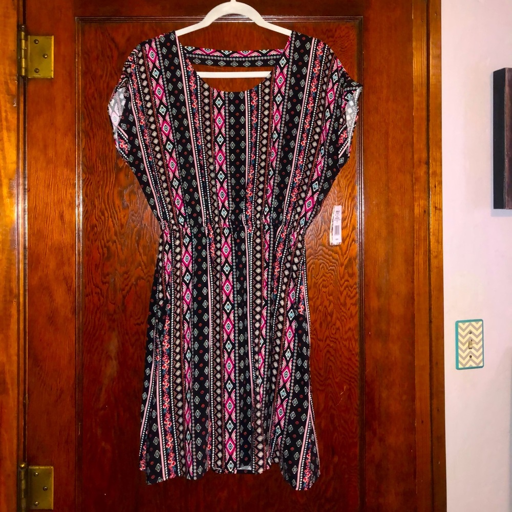 NWT! Boho dress with cut out